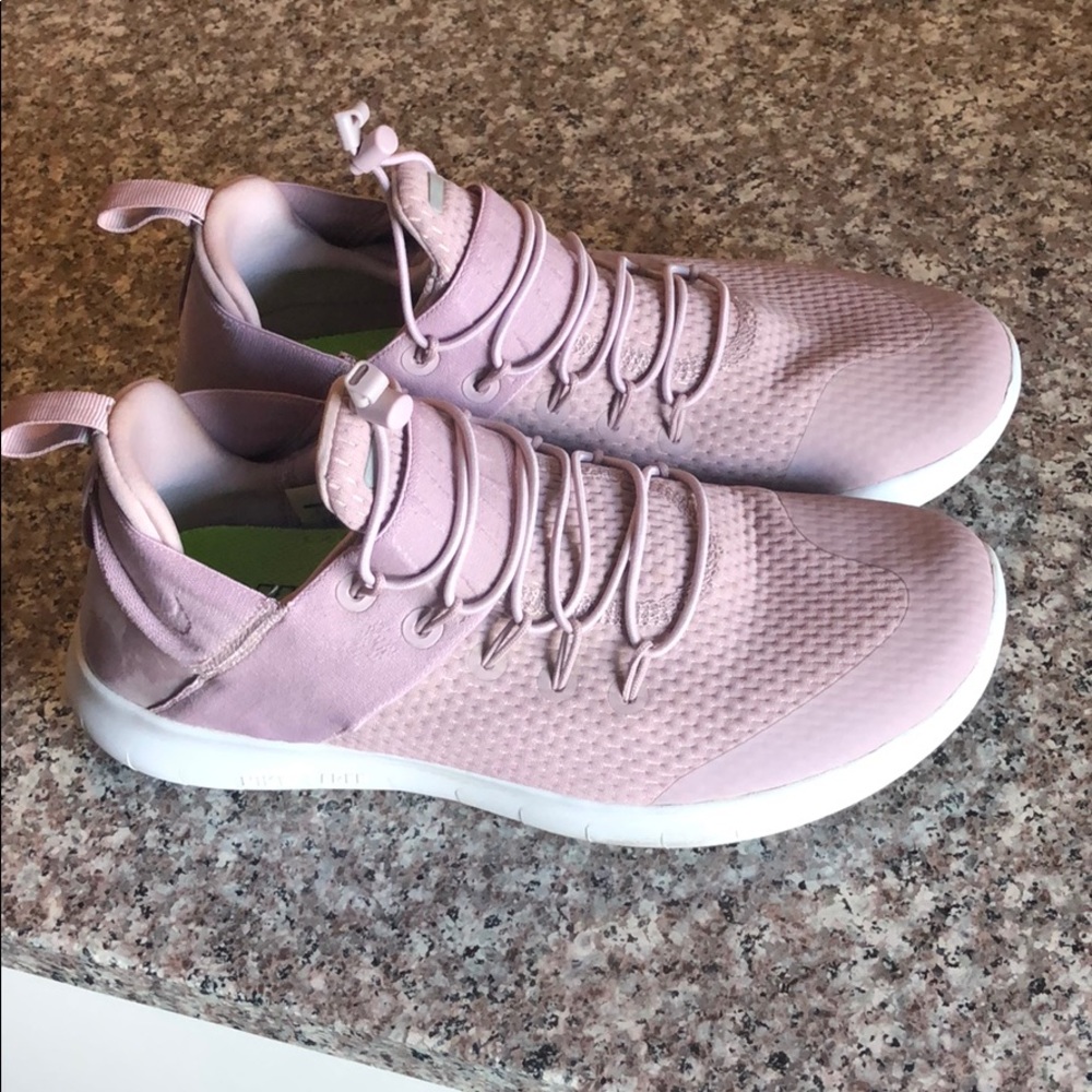 Nike Free Sneakers - Lavender/Mauve